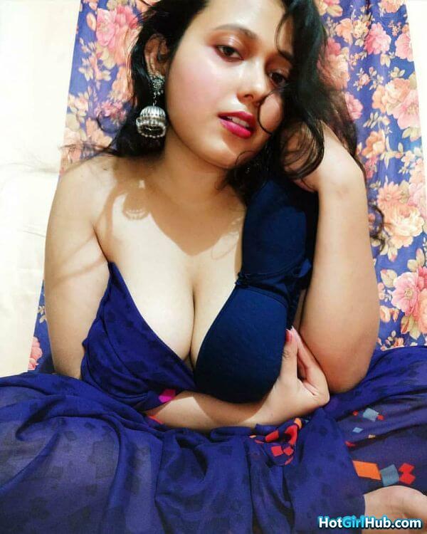 indian college girls with big boobs 4