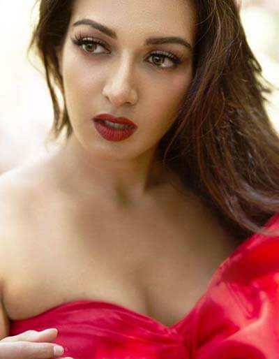 Catherine Tresa Alexander Hot Photos Tamil Actress Sexy Pics 12 Photos