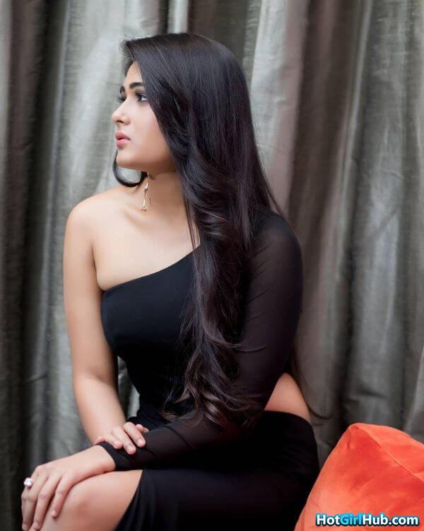 Shalini Pandey Hot Photos Telugu Actress Sexy Photos 12