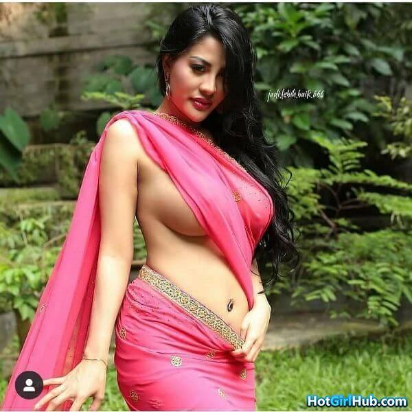 gorgeous indian girls showing big tits 11