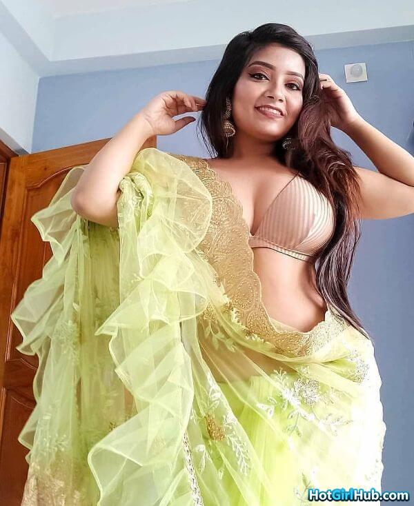 cute desi girls showing big boobs 6