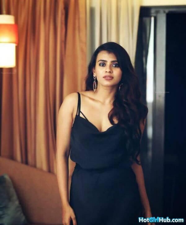 Hebah Patel Hot Photos Indian Film Actress Sexy Pics 15