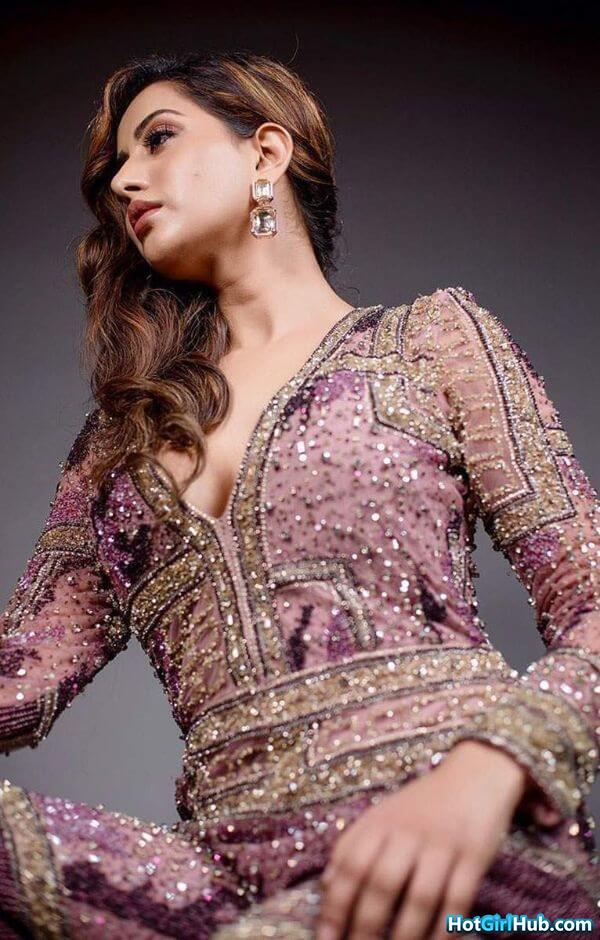 Raiza Wilson Hot Photos Indian Model and Actress Sexy Pics 7