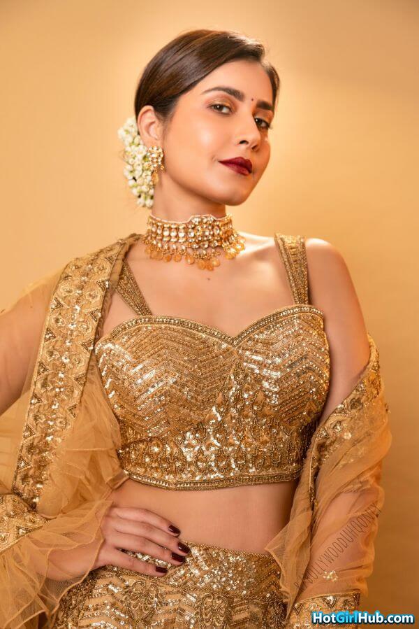 Rashi Khanna Hot Photos Indian Film Actress Sexy Pics 7