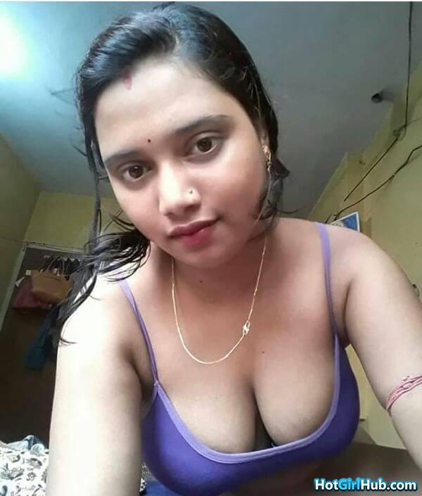 Beautiful Indian Girls With Big Boobs 17
