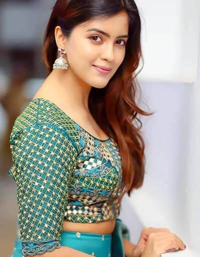 Amritha Aiyer Hot Malayalam Actress Sexy Pics 1