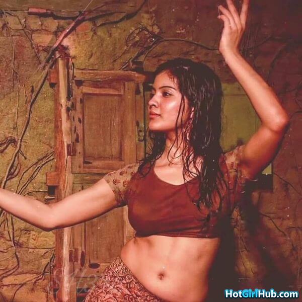 Amritha Aiyer Hot Malayalam Actress Sexy Pics 3