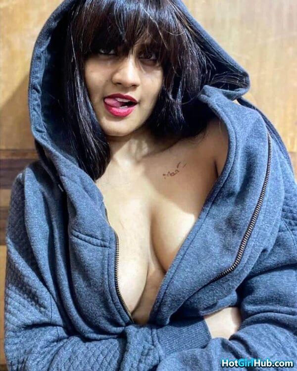 Cute Desi Indian Girls Showing Big Tits 15