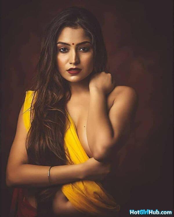 Cute Desi Indian Instagram Models With Big Boobs 4