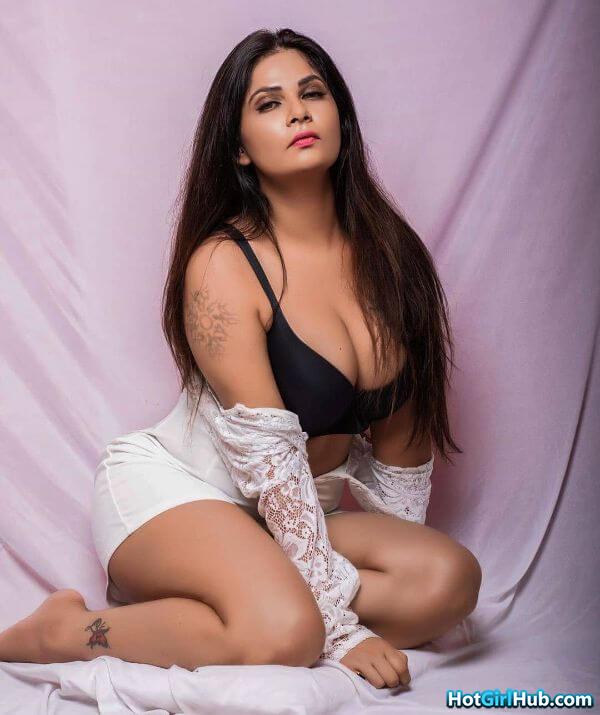 Cute Desi Indian Model With Big Tits 5