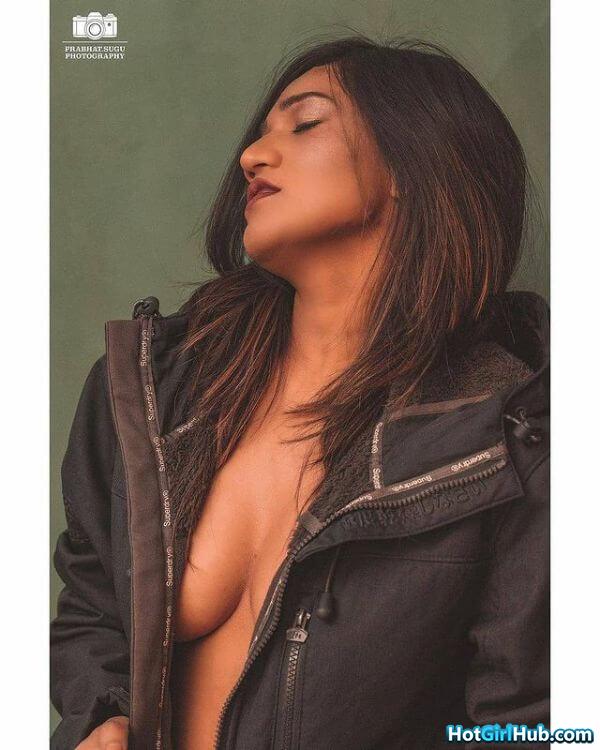 Beautiful Desi Indian Girls With Big Tits 3