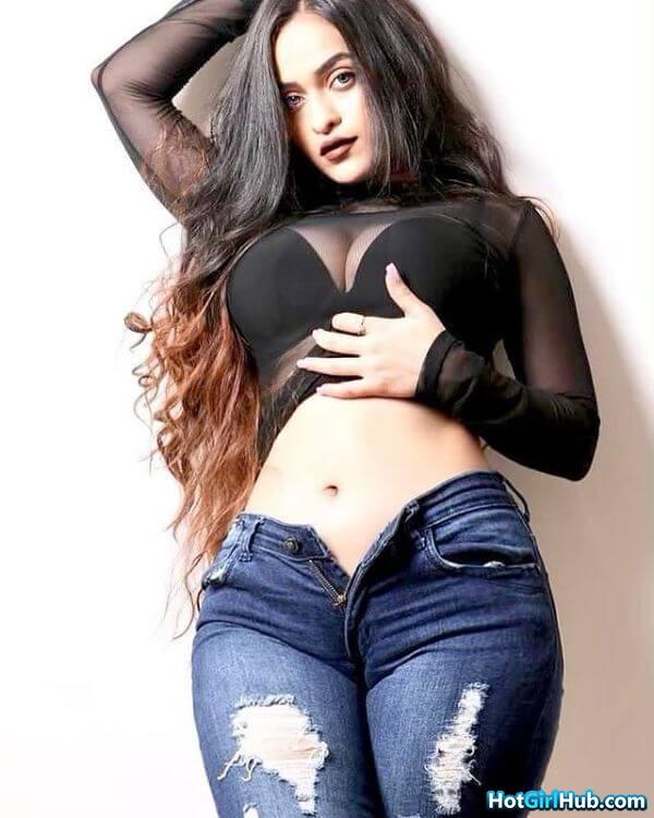 Cute Indian Desi Girls With Huge Boobs 9