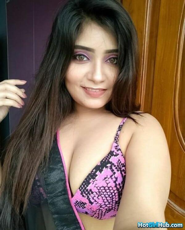 Cute Desi Indian Girls With Perfect Figure 2