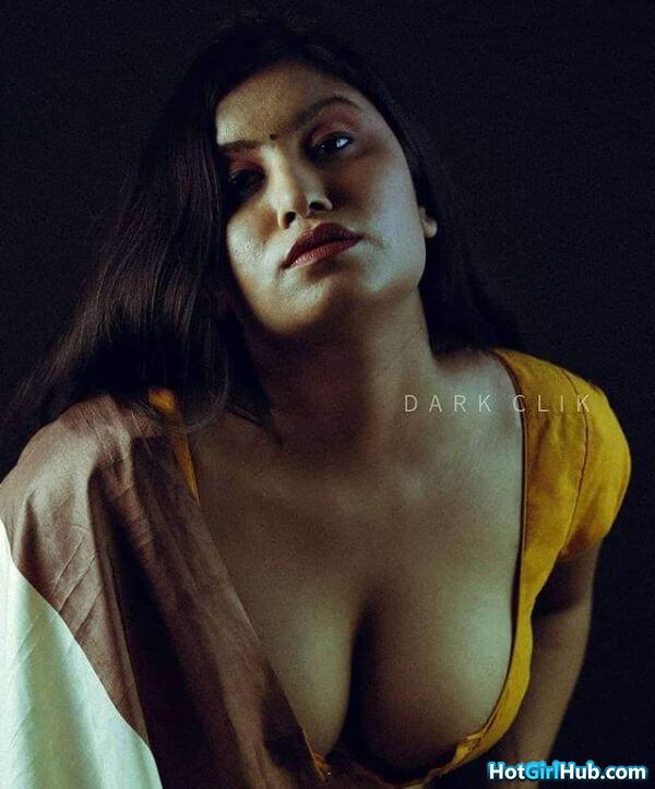 Cute Indian Girls With Huge Boobs 6