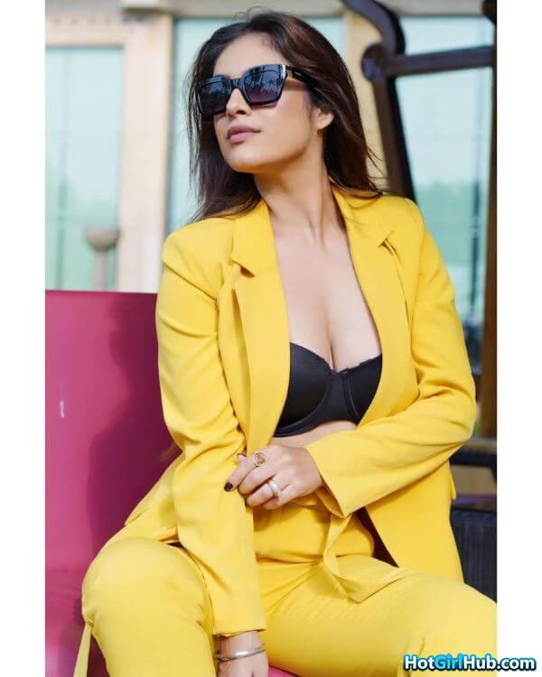 Shilpa Neha Malik Hot Indian Film Actress and Model Sexy Pics 8