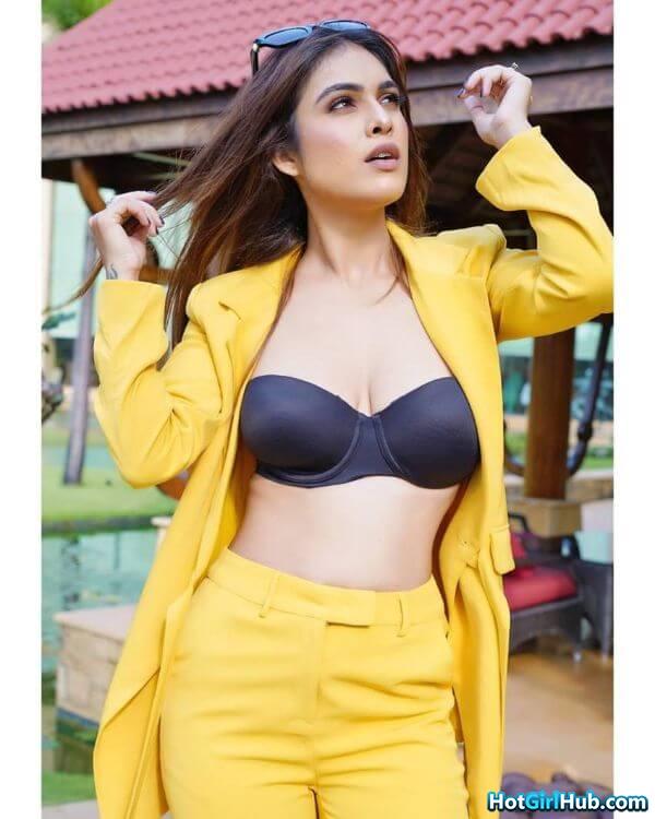 Shilpa Neha Malik Hot Indian Film Actress and Model Sexy Pics 9