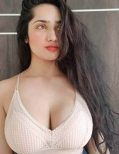 Beautiful Desi Indian Girls Showing Big Tits 1