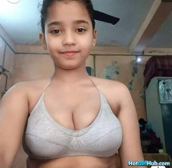 Beautiful Desi Indian Girls Showing Big Tits 17