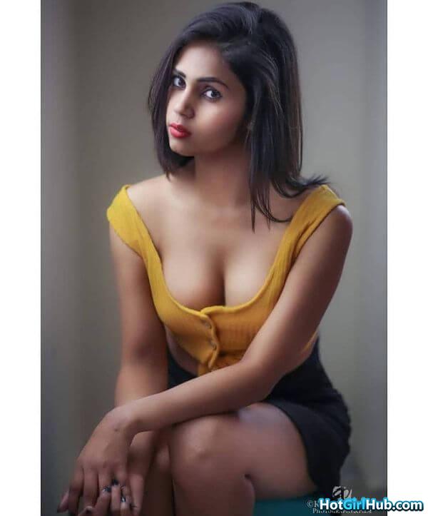 Beautiful Indian Girls With Hot Body 3