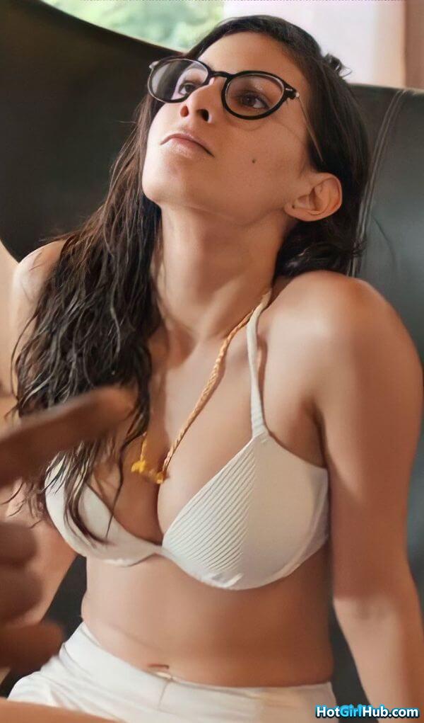 Hot Amyra Dastur Sexy Bollywood Actresses Pics 15