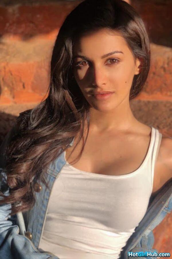 Hot Amyra Dastur Sexy Bollywood Actresses Pics 4
