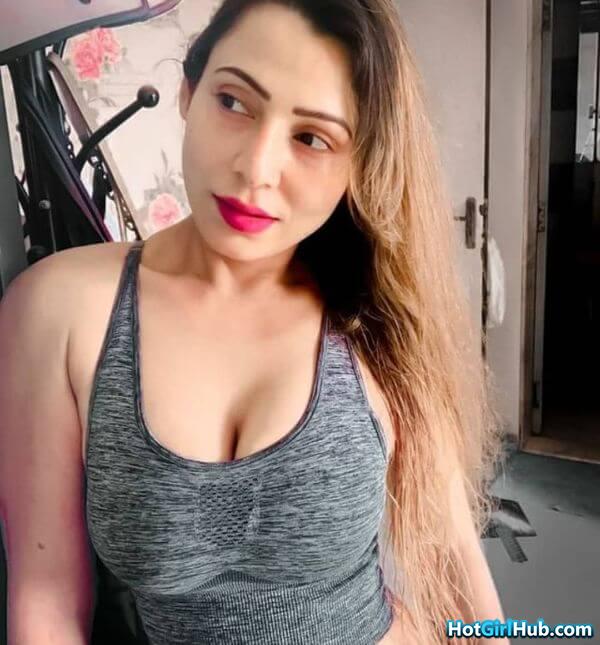 Sexy Desi India Girls With Big Tits 13
