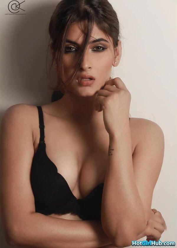 Sexy Karishma Sharma Hot Bollywood Actress Pics 2