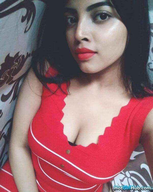 Beautiful Indian College Girls With Hot Body 5