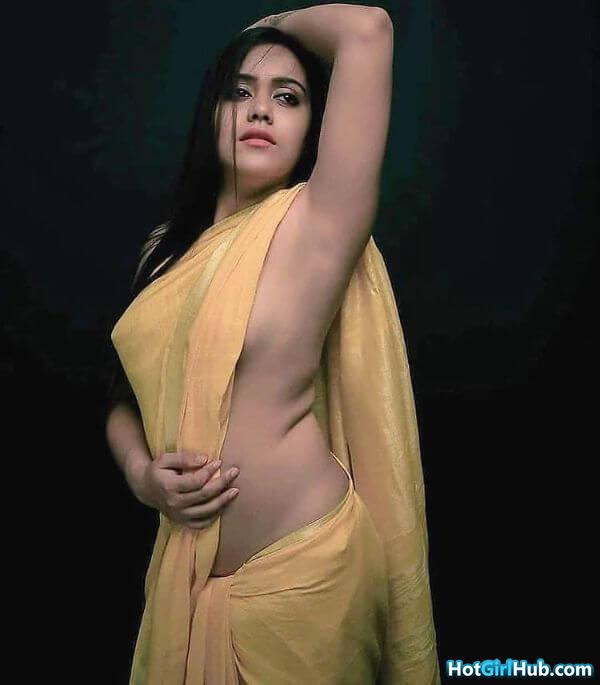 Beautiful Indian Girls With Big Tits 11