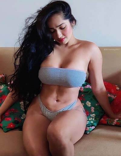 Beautiful Indian Girls With Hot Body 1