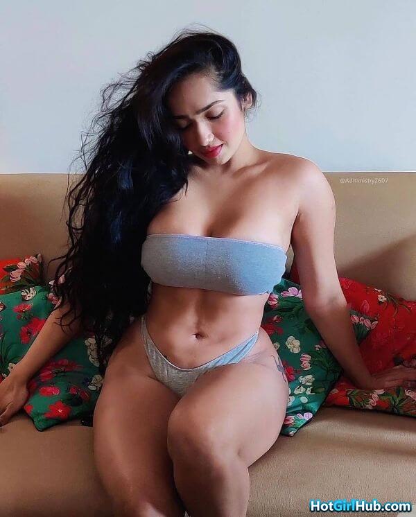 Beautiful Indian Girls With Hot Body 2