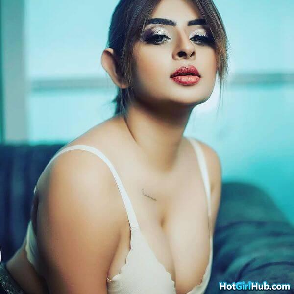 Cute Indian Girls With Big Boobs 7