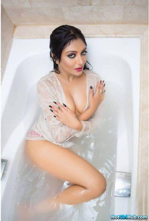 Sexy Khushi Mukherjee Hot Indian TV Actress Pics 5