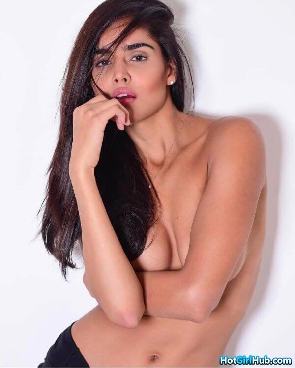 Sexy Nathalia Kaur Hot Indian Actress Pics 13