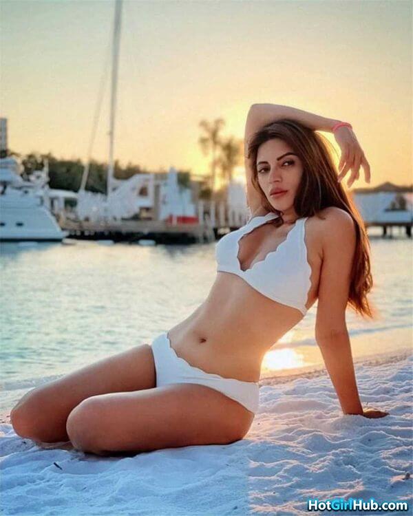 Sexy Shama Sikander Hot Indian TV Actress Pics 6