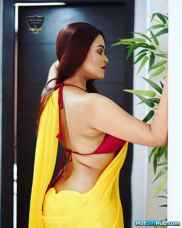 Sexy Big Tits Indian Girls 3