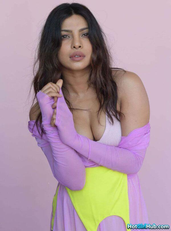 Sexy Priyanka Chopra Hot Bollywood Actress Pics 8