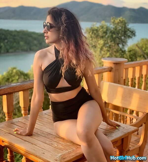 Sexy Raai Laxmi Shares Hot Indian Actress Pics 9