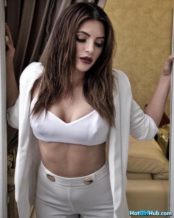 Sexy Shama Sikander Hot Bollywood Actress Pics 13