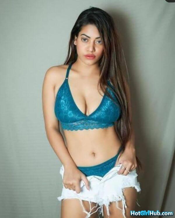 Cute Desi Indian Girls With Big Tits 10