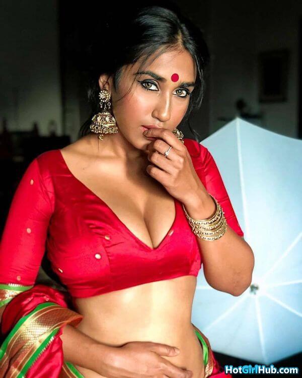 Cute Indian Girls Showing Big Tits 9