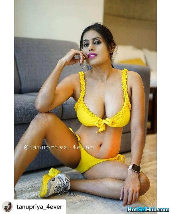 Hot Indian Teen Girls With Big Boobs 14