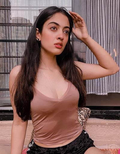 Sexy Aditi Sharma Hot Indian Television Actress Pics 1