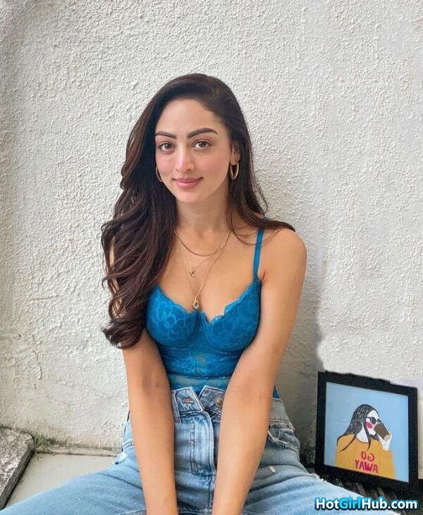 Sexy Sandeepa Dhar Hot Bollywood Actress Pics 15