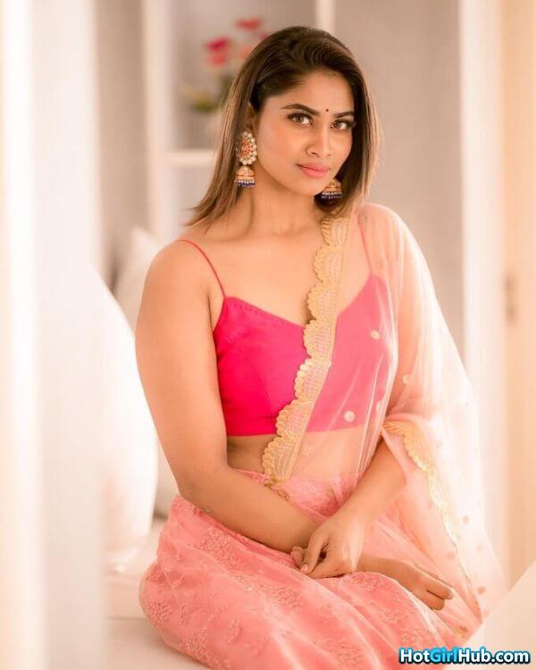 Sexy Shivani Narayanan Hot Tamil Actress Pics 8