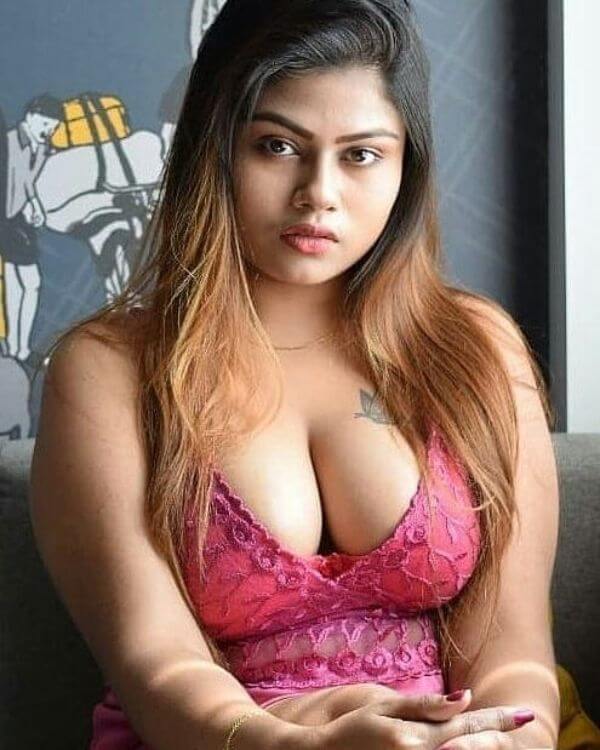 Cute Indian Desi Girls With Big Tits 4