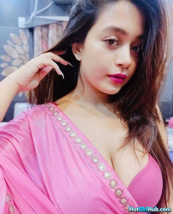Cute Indian Teen Girls Showing Big Tits 10