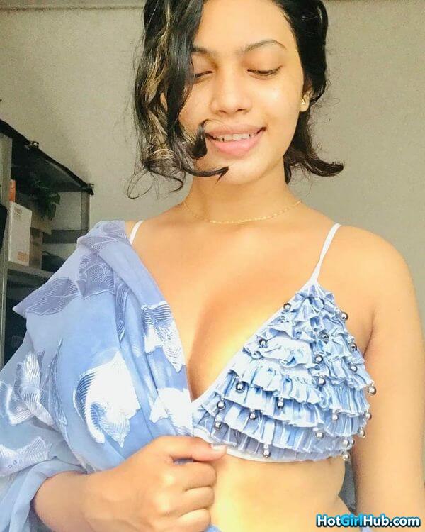 Cute Indian Teen Girls Showing Big Tits 9