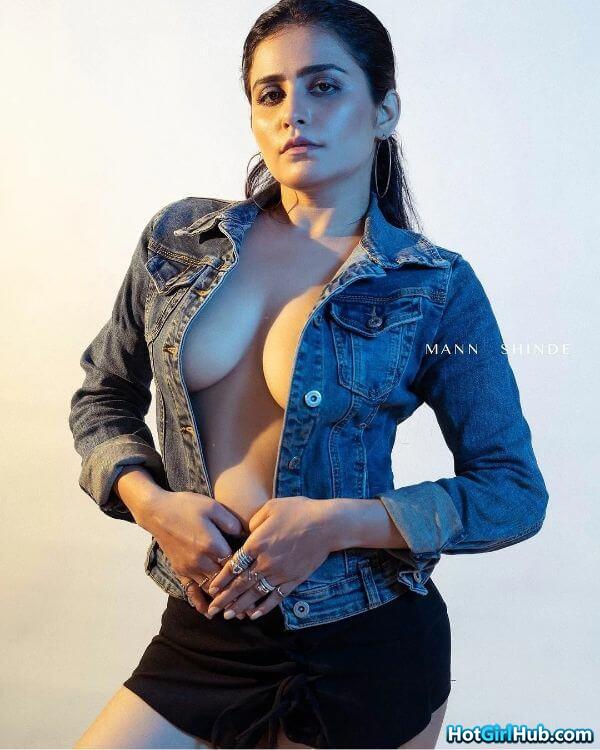 Hot Indian Instagram Models With Big Tits 13