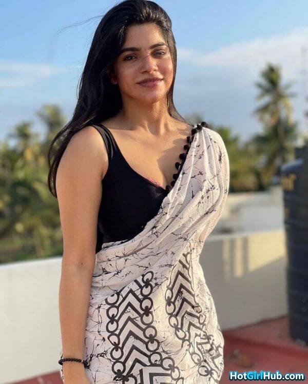 Sexy Divyabharathi Hot Tamil Actress Pics 2